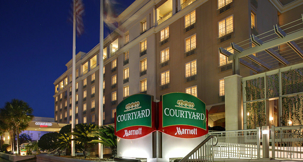 Courtyard By Marriott Charleston Historic District Hotel Exterior photo